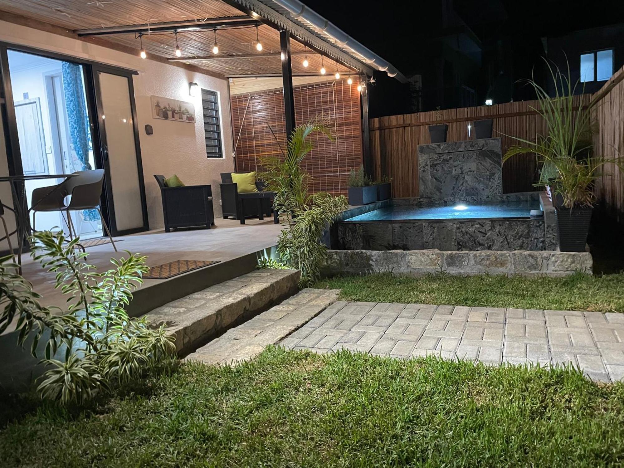 Sam & Chlo Studio & Appartment - Grand Baie - Mauritius Bagian luar foto